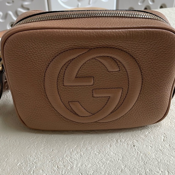 Gucci Handbags - Gucci Soho Disco bag